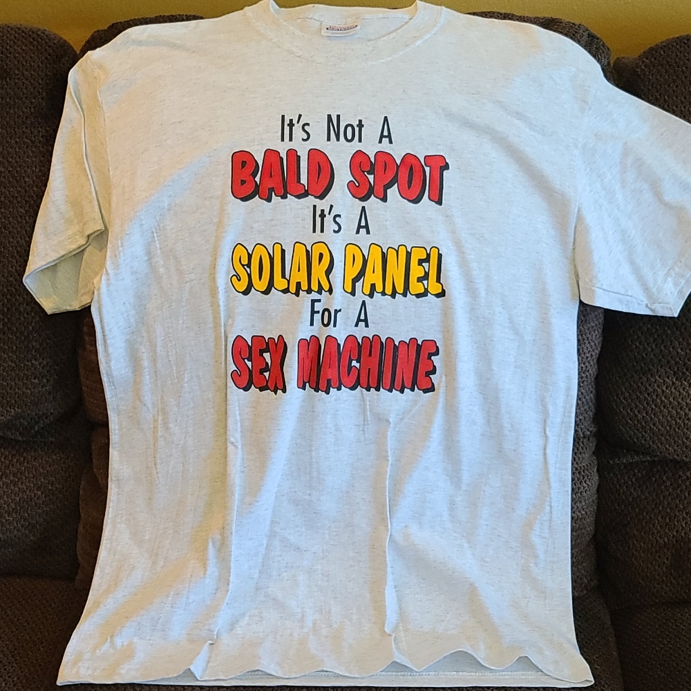 Tee shirt